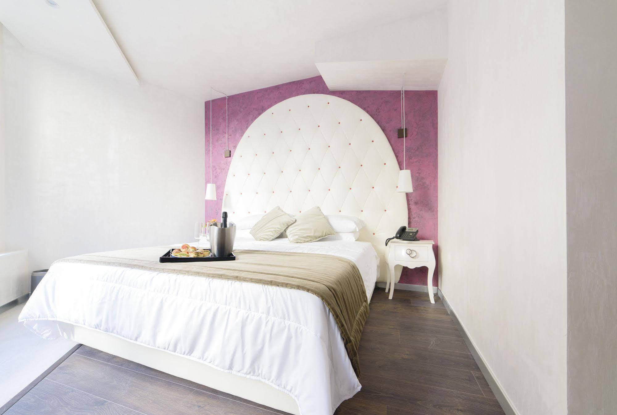 Hotel Vespasiano Roma Esterno foto