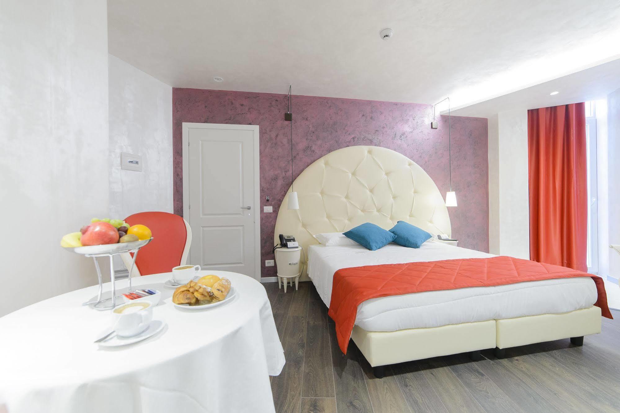 Hotel Vespasiano Roma Esterno foto